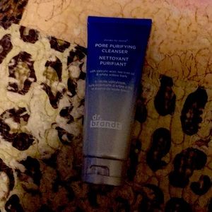 Pore purifying cleanser